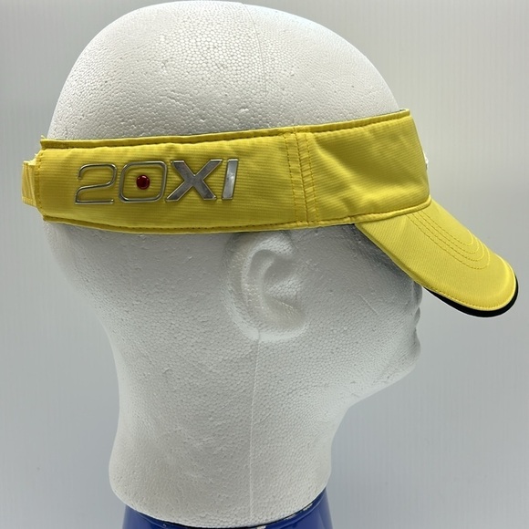 Nike‎ Golf VRS 20XI Swoosh Logo Embroidered Adjustable Athletic Visor Yellow Hat - Picture 4 of 8